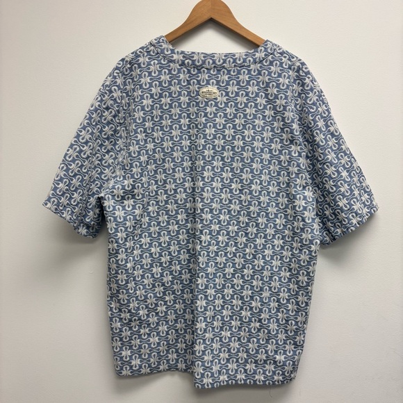 Honor The Gift Infinity Short Sleeve Woven Button Up Shirt - Picture 11 of 12